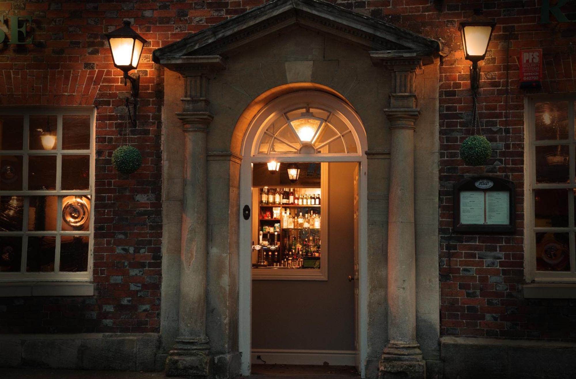 New Inn Hotel Lechlade Luaran gambar