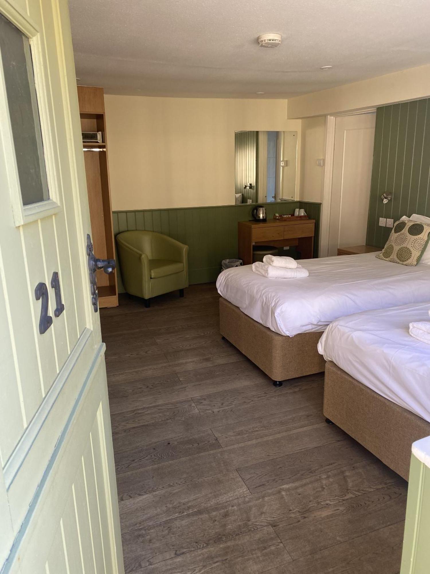 New Inn Hotel Lechlade Bilik gambar
