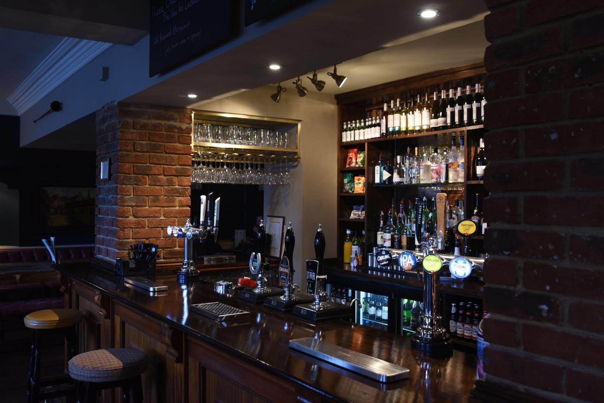 New Inn Hotel Lechlade Luaran gambar